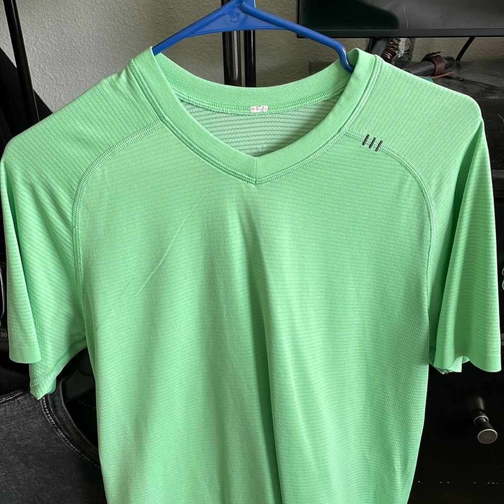 Lulu Lemon V-Neck Shirt